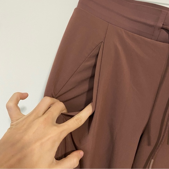 Athleta Venture Pant in Mauve size 0 - Picture 4 of 11